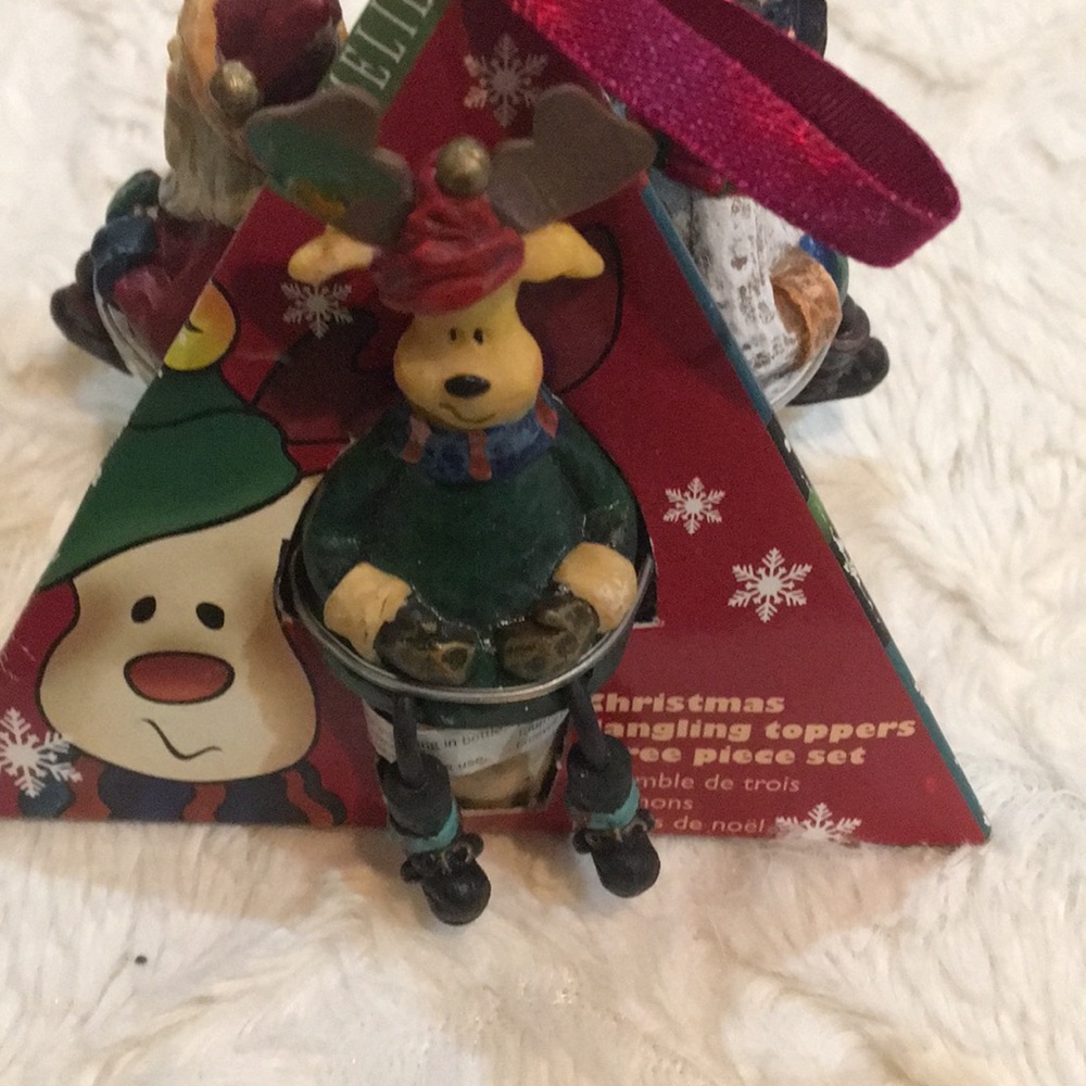 Christmas dangling wine toppers NWT